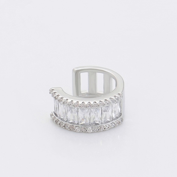 Ear Cuff Platinum Plated CZ Baguette Stone - Picture 3 of 10